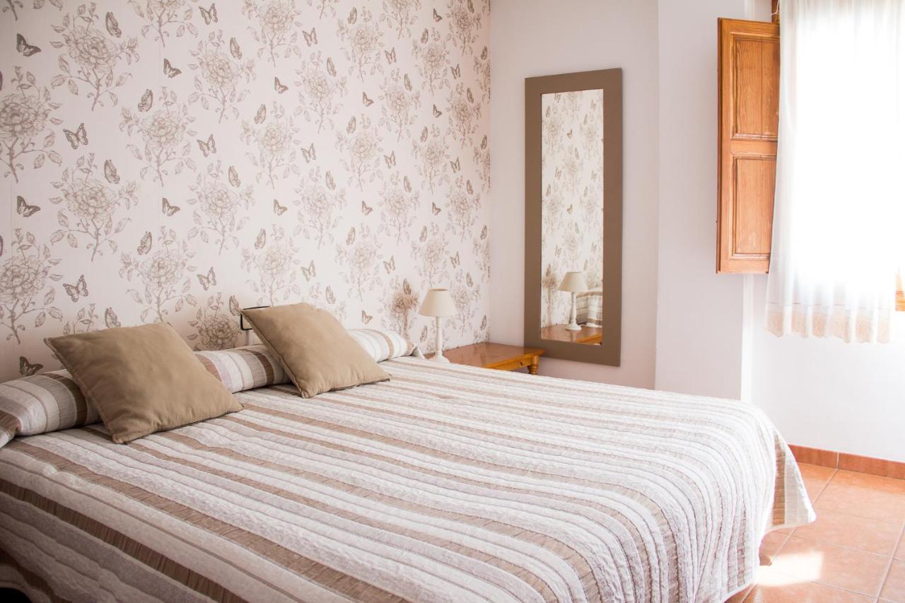 Hostal El Pozo Чулилья Экстерьер фото